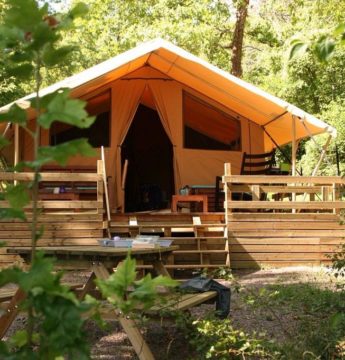 À DÉCOUVRIR : LE CAMPING AU BOIS JOLI