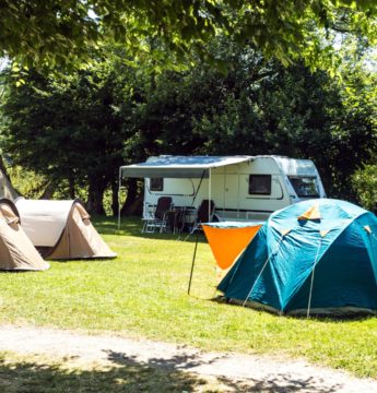 Quelle est la durée moyenne d’un séjour en camping l’été en France ?