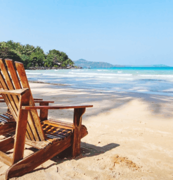 Été 2026 : les Français repartent en vacances, mais plus près et plus malin