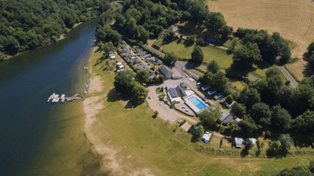 Coventis Conseils accompagne M. et Mme Bouchisse dans la reprise du Camping La Romiguière en Aubrac : financement, montage financier et stratégie de développement.